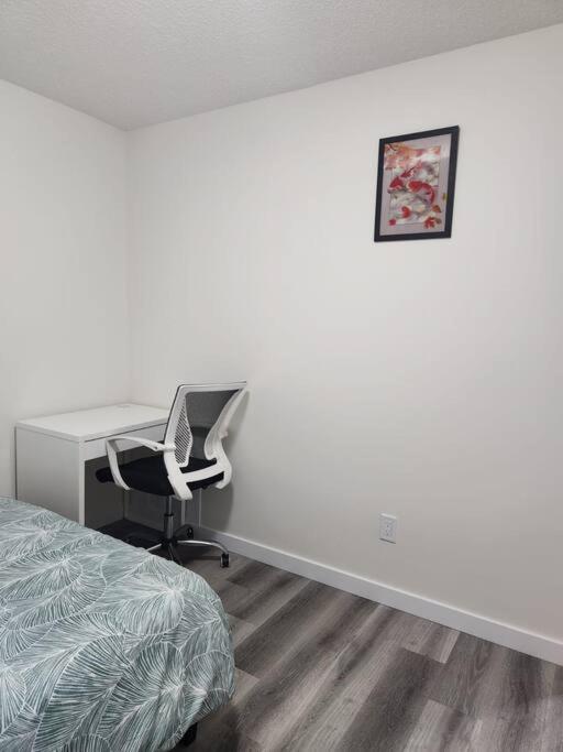 Modern 2 Bedroom Basement Suite Chappelle Edmonton