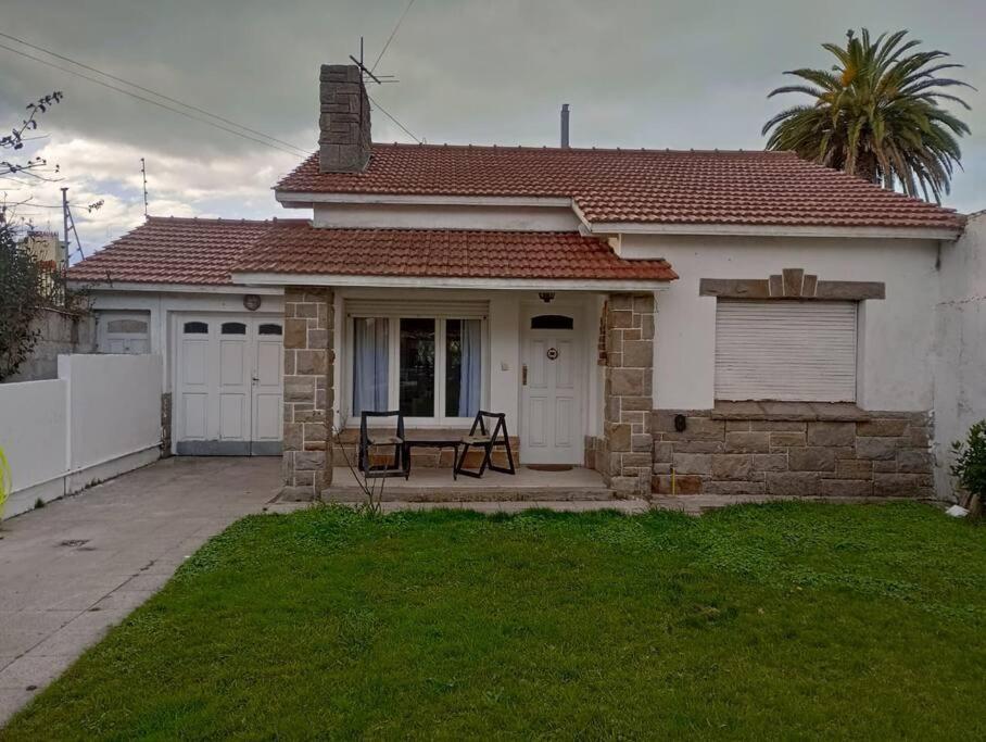 Casa con gran jardín