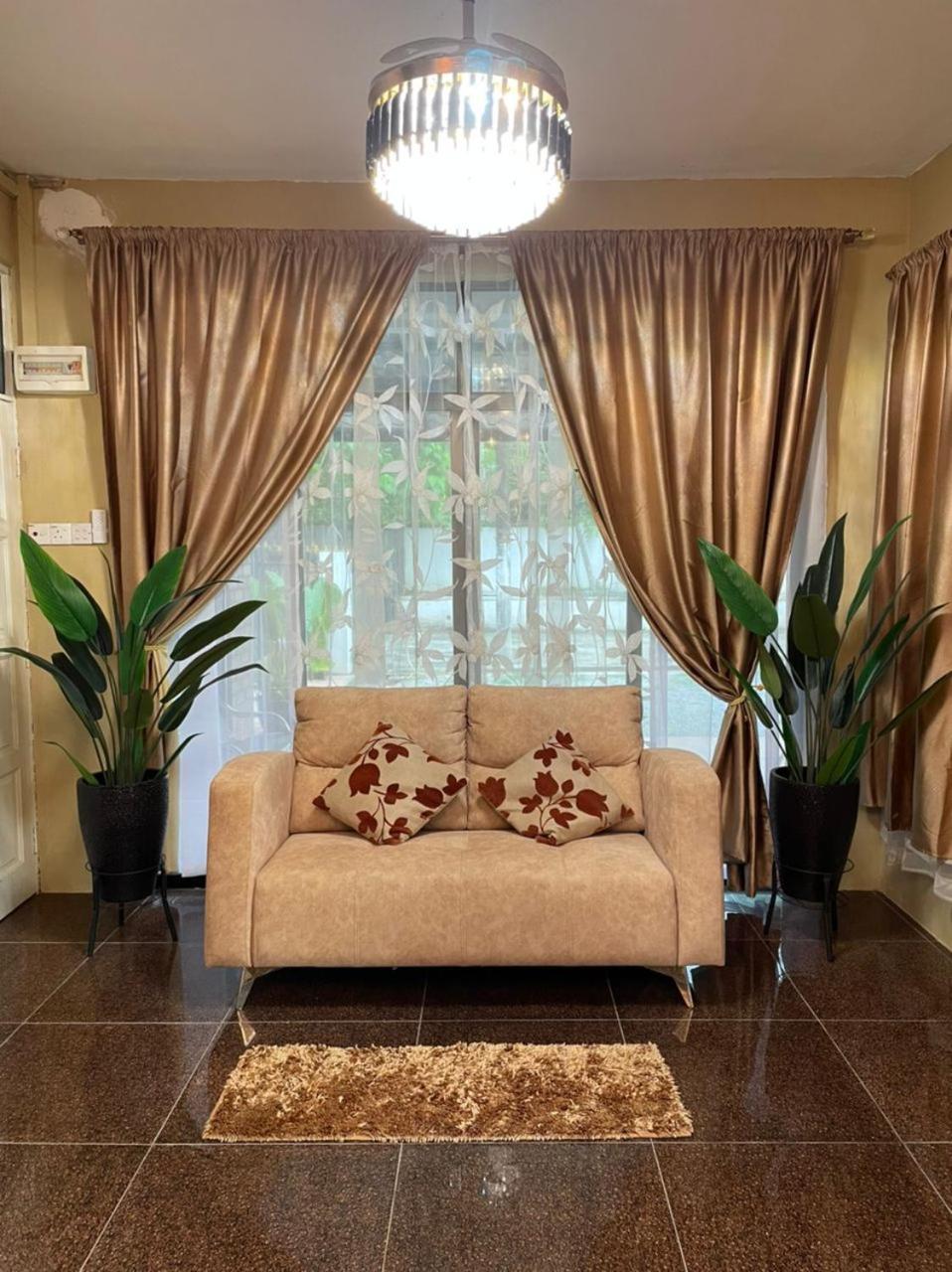 Homestay Villa Damai