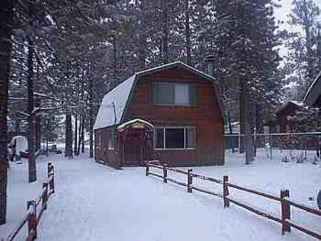 Golden Bear Cottages