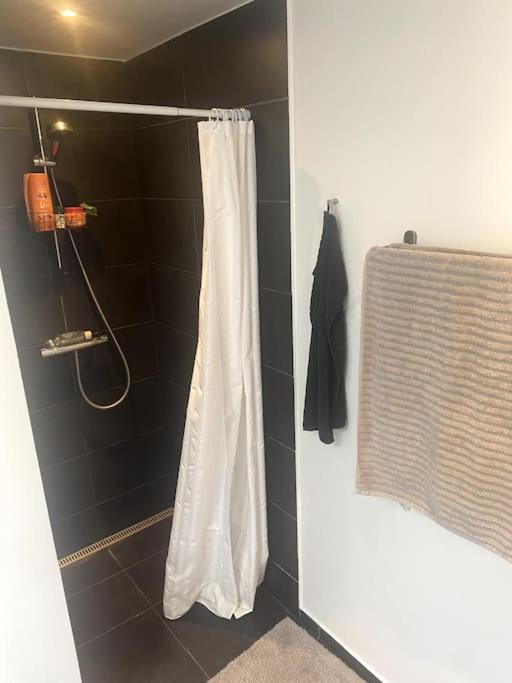 Totalrenoveret villa i Risskov