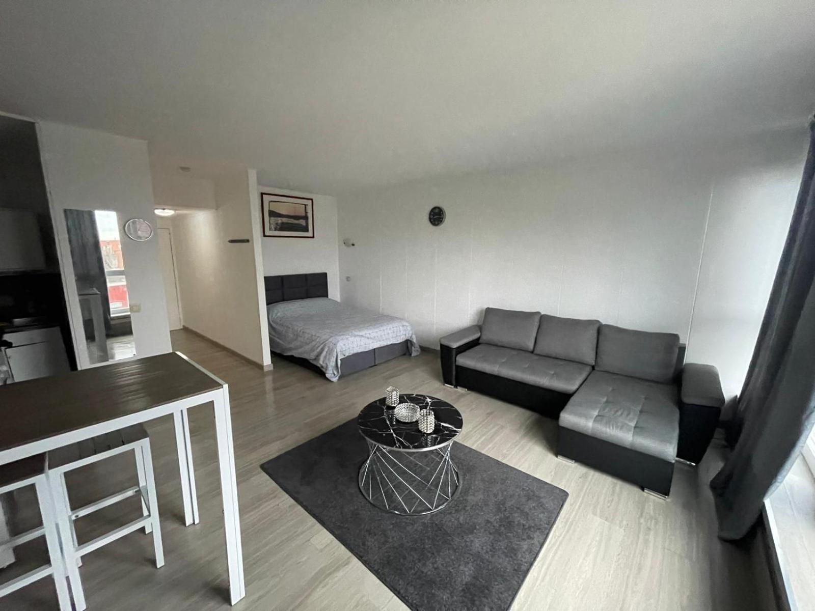 Studio Élégant à Louise, Quartier Prestige de Bruxelles