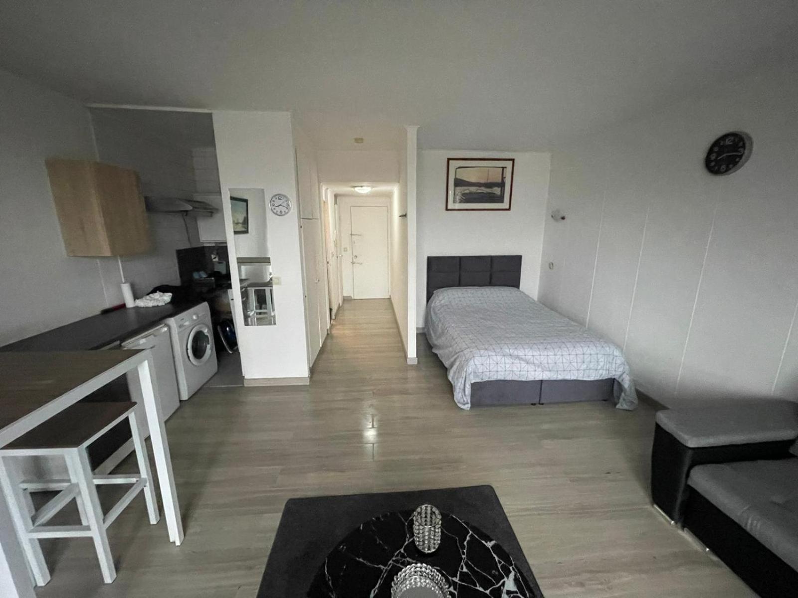 Studio Élégant à Louise, Quartier Prestige de Bruxelles