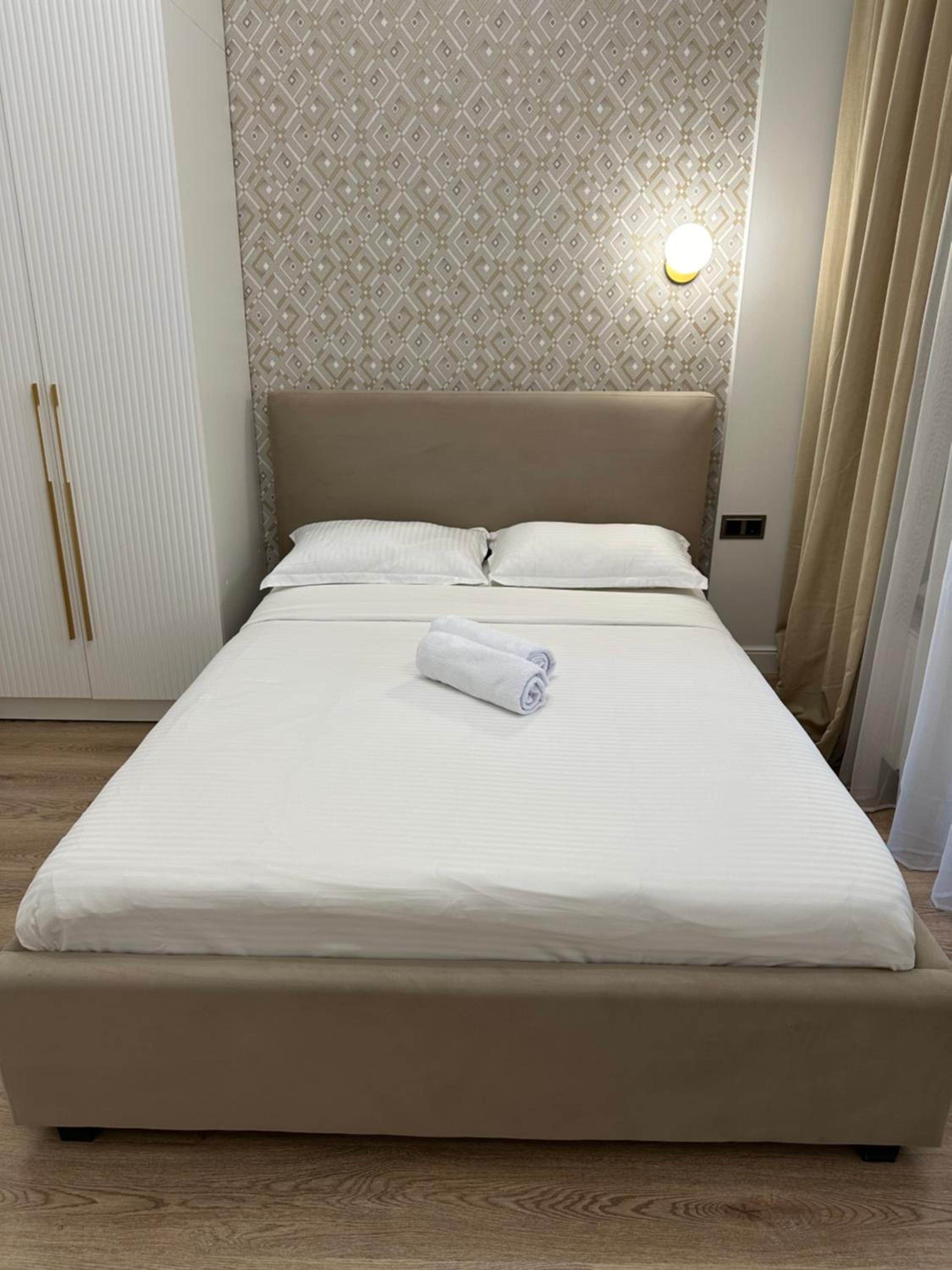 AMIR Apartments