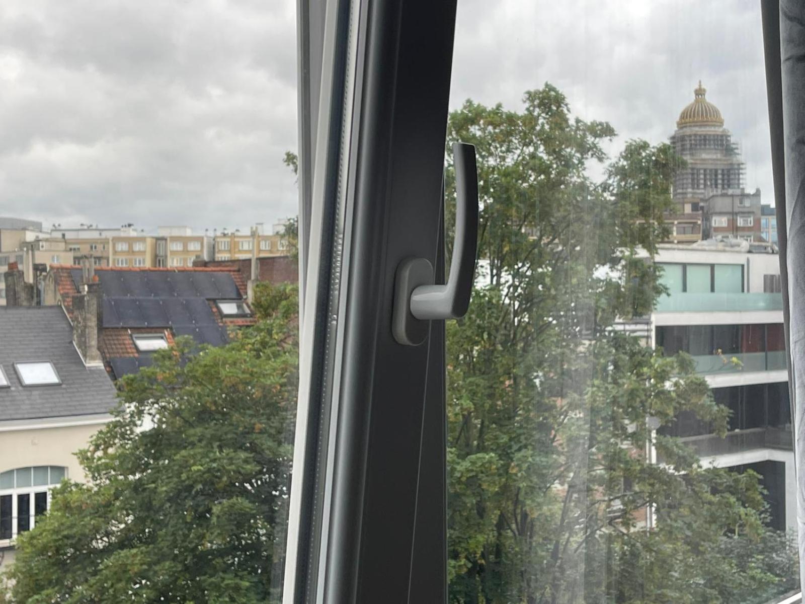 Studio Élégant à Louise, Quartier Prestige de Bruxelles