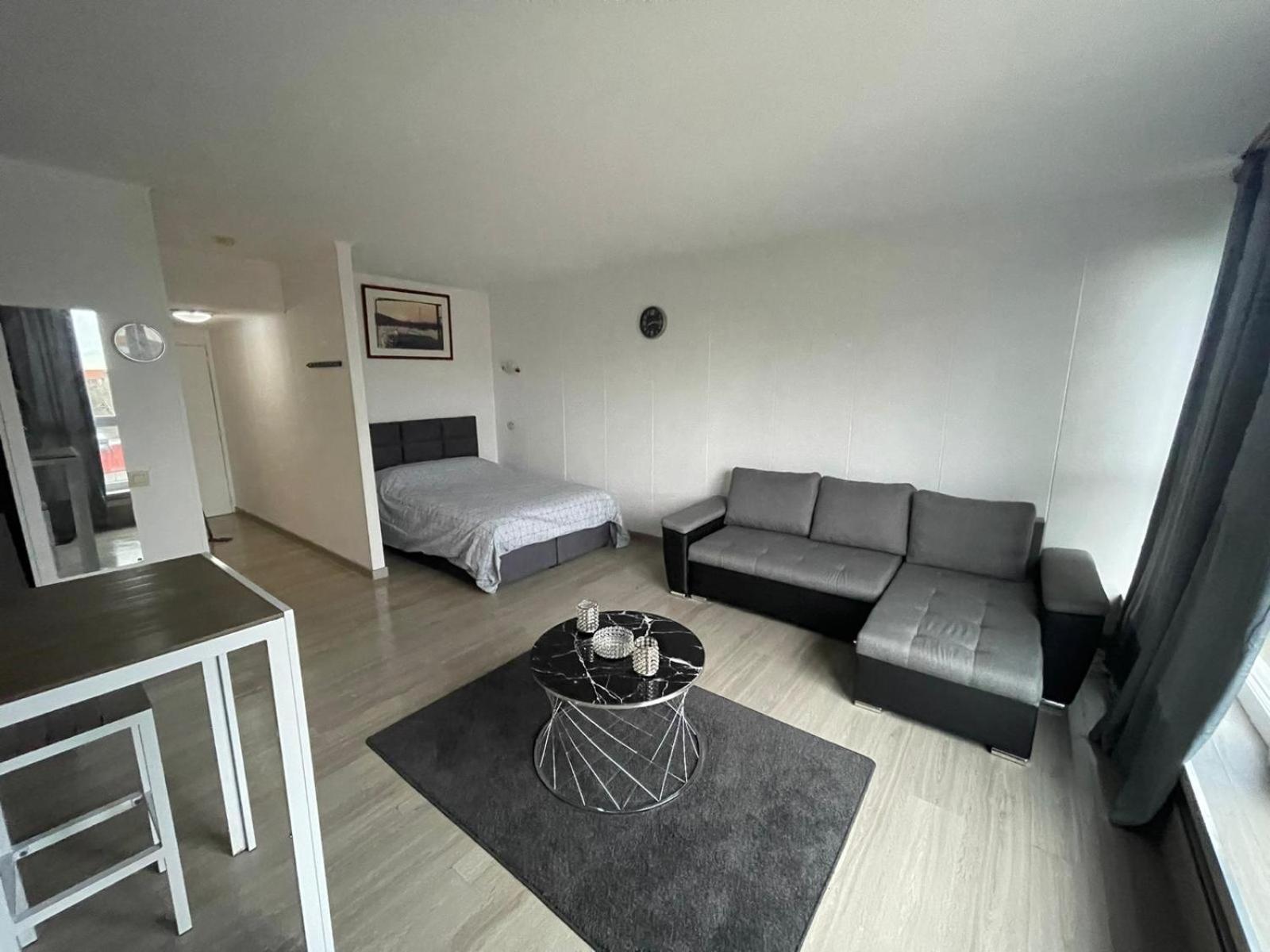 Studio Élégant à Louise, Quartier Prestige de Bruxelles