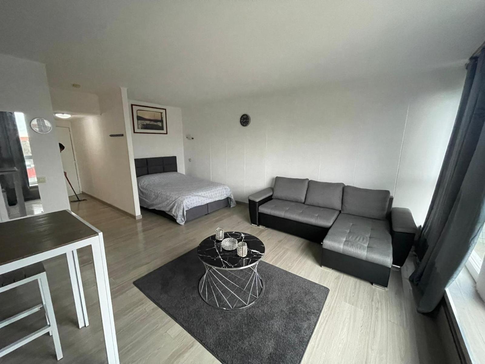Studio Élégant à Louise, Quartier Prestige de Bruxelles