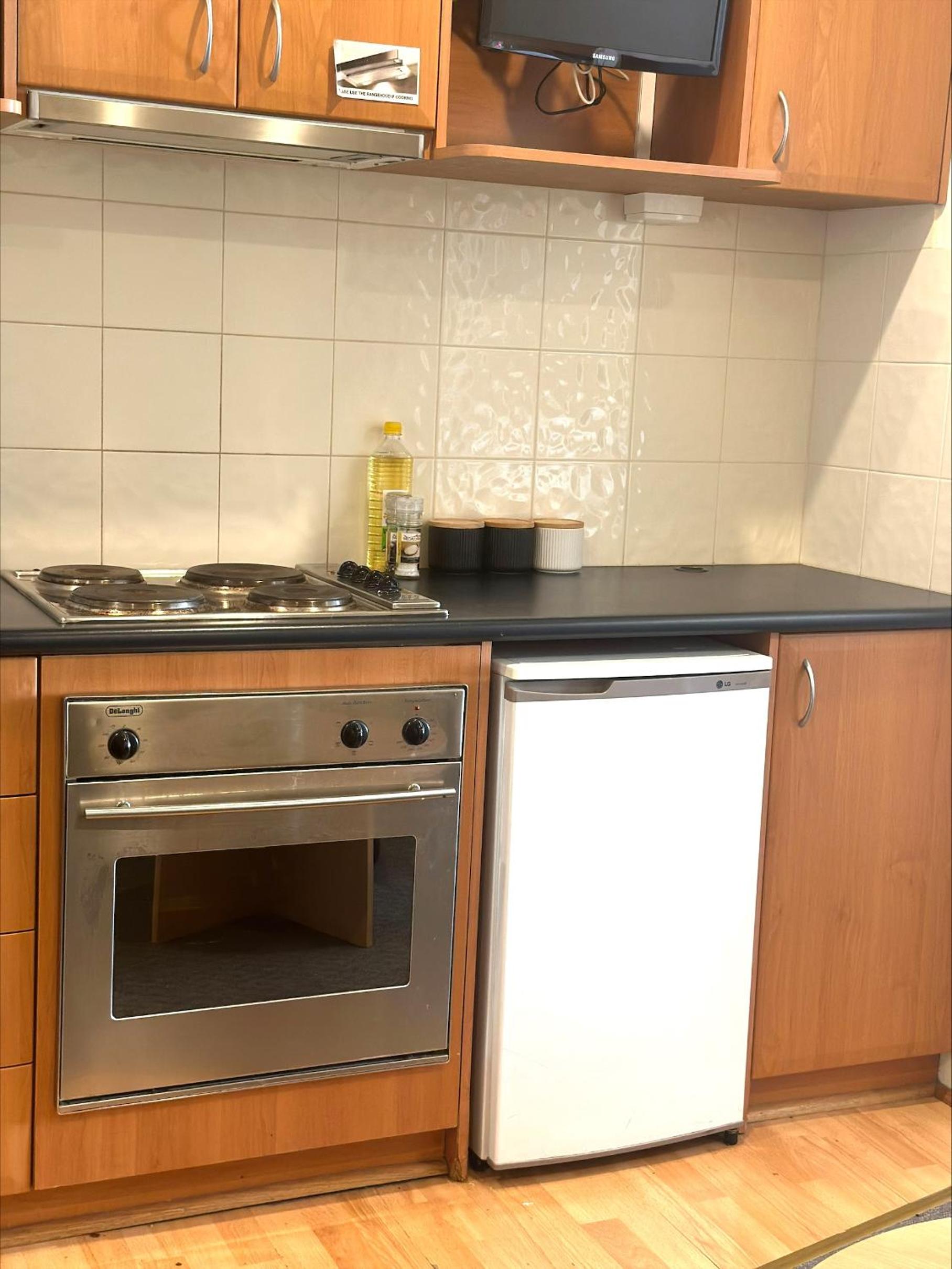 408 Abundant Abode CBD 1BR Best Location & Balcony