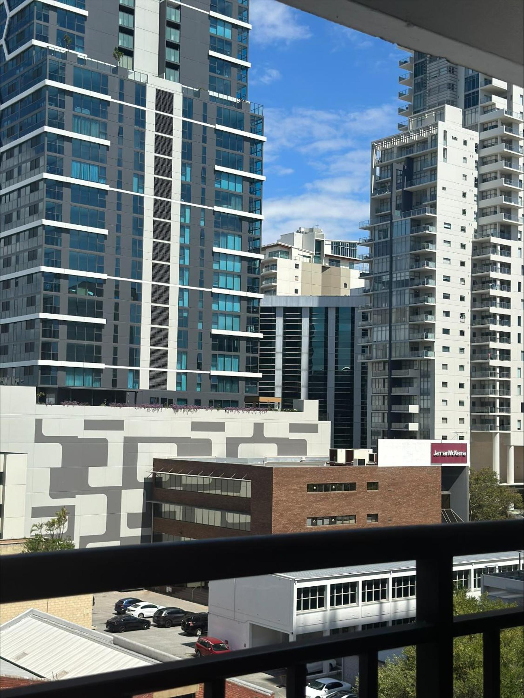 408 Abundant Abode CBD 1BR Best Location & Balcony