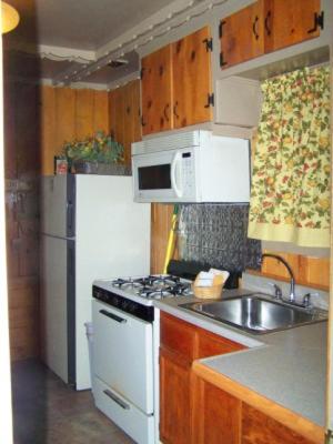 Golden Bear Cottages