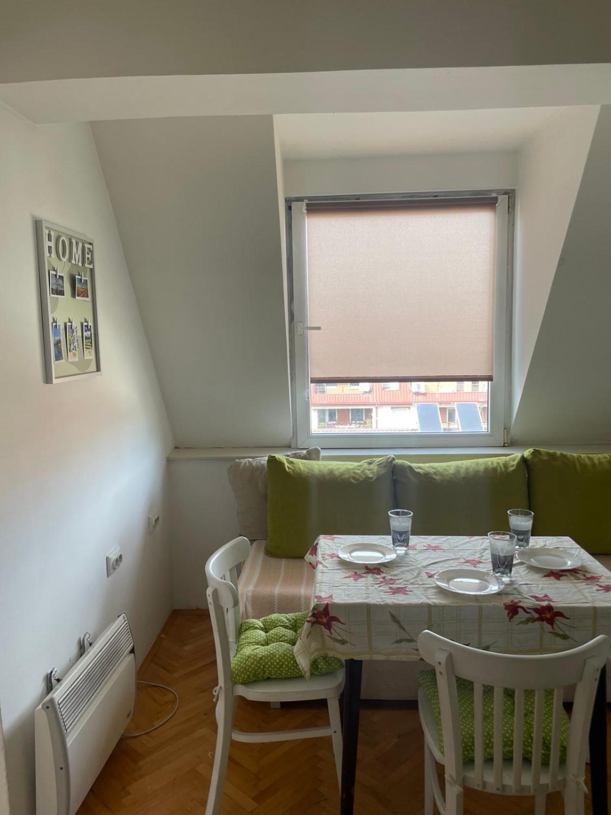 Wolf's Central Flat view 2