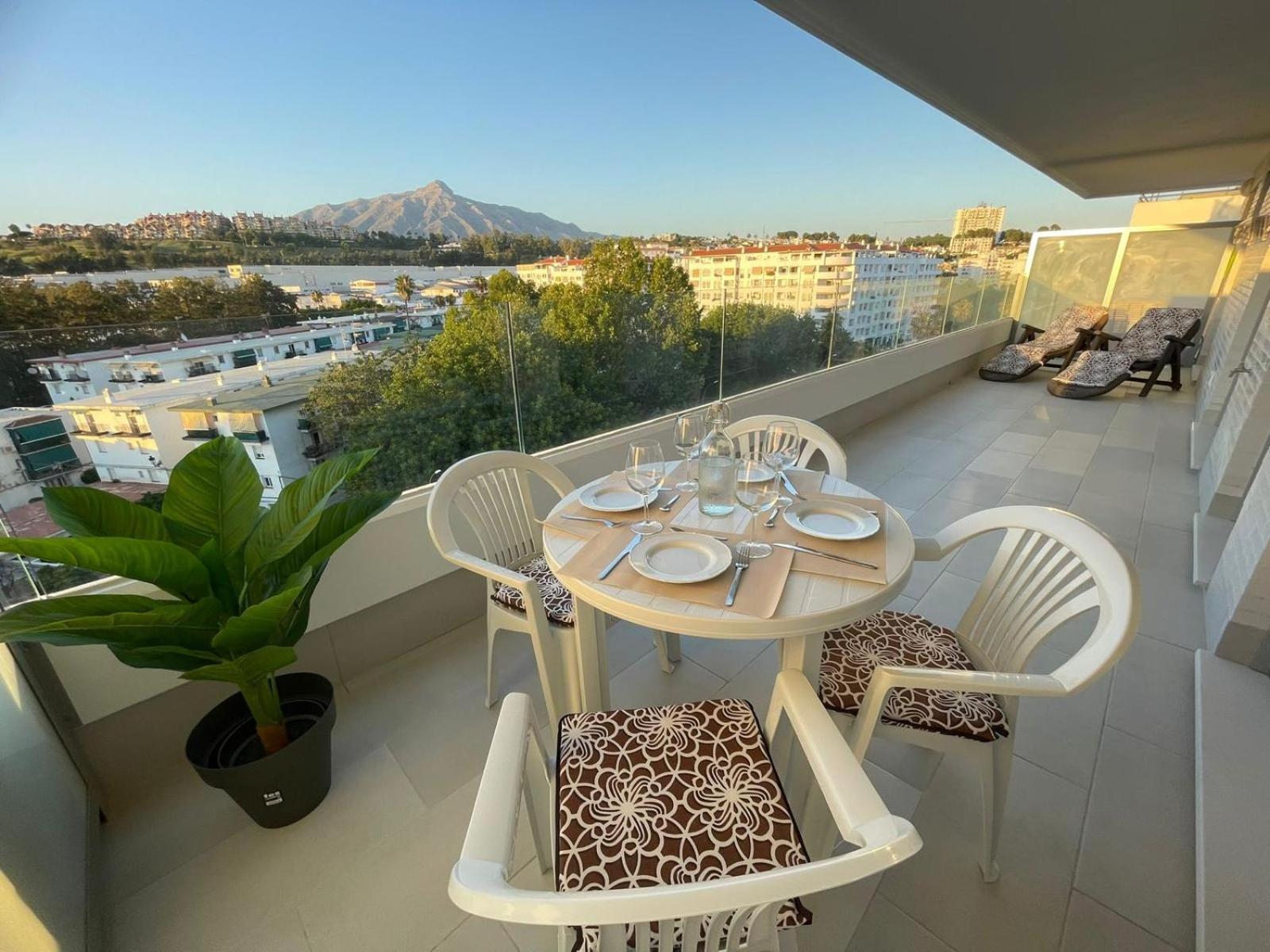 Hotel New Aires de Guadaiza apartment - Image 1