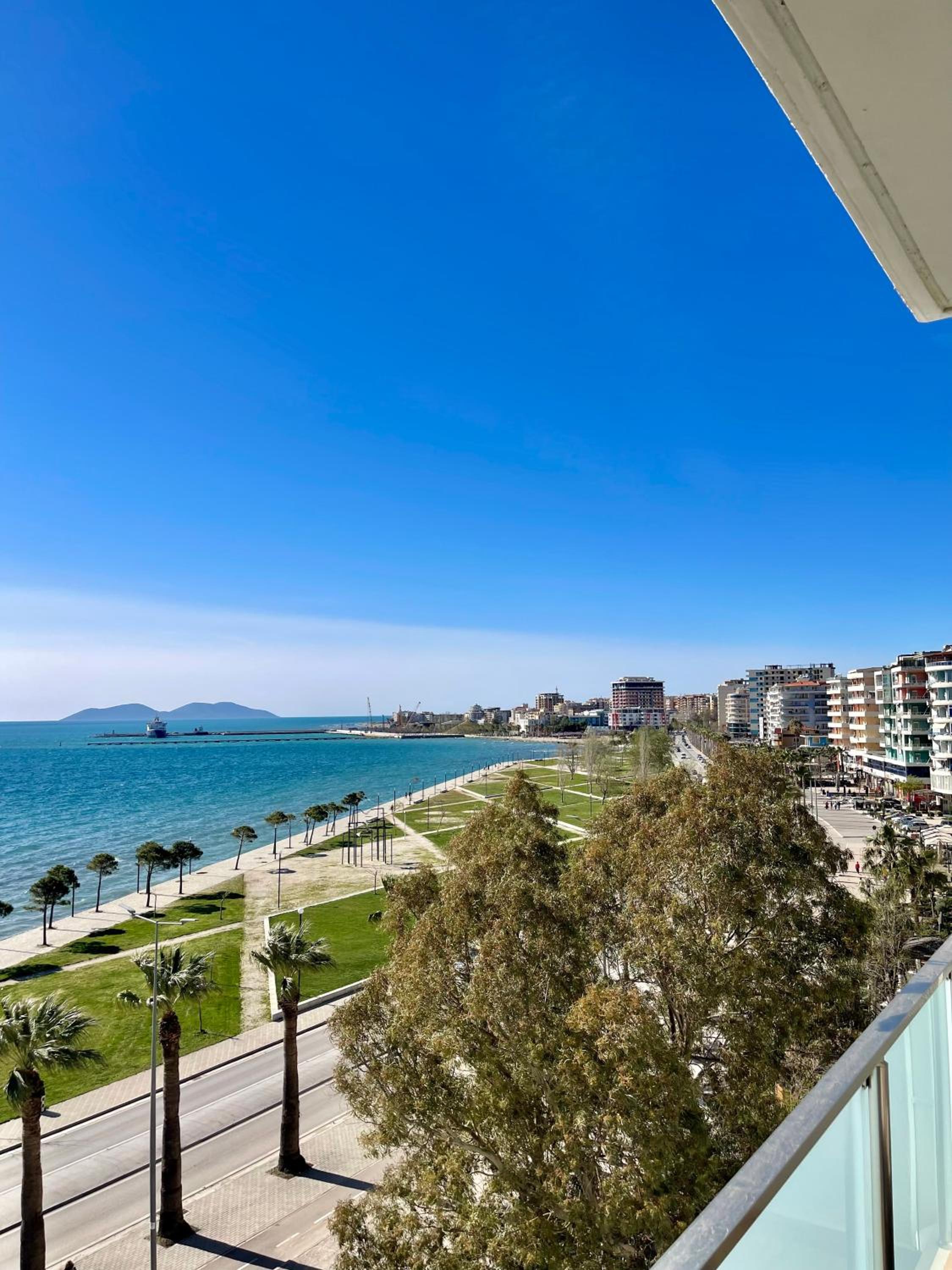 Panoramic Seaview Elegance