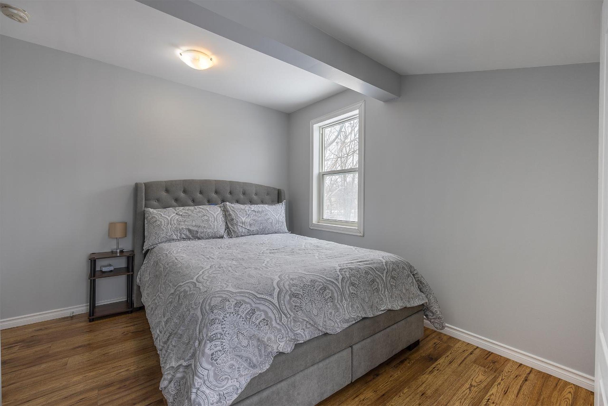 3 bedroom appartment-limestone