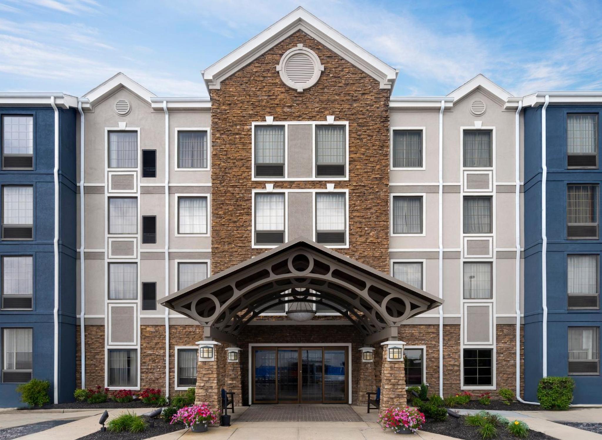 Hotel Staybridge Suites Indianapolis-airport By Ihg