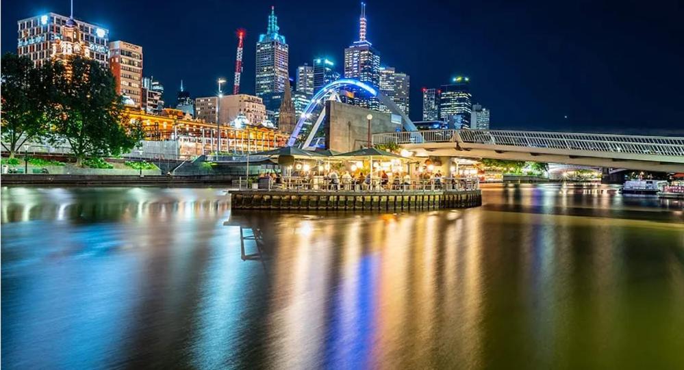 Dawson-Australia108-Close to Crown and Yarra River