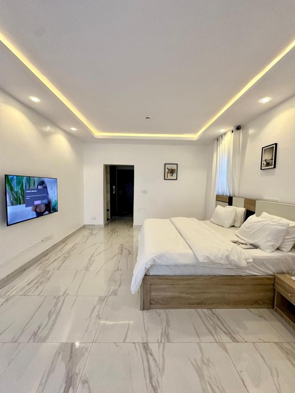 Ose's Place view 5