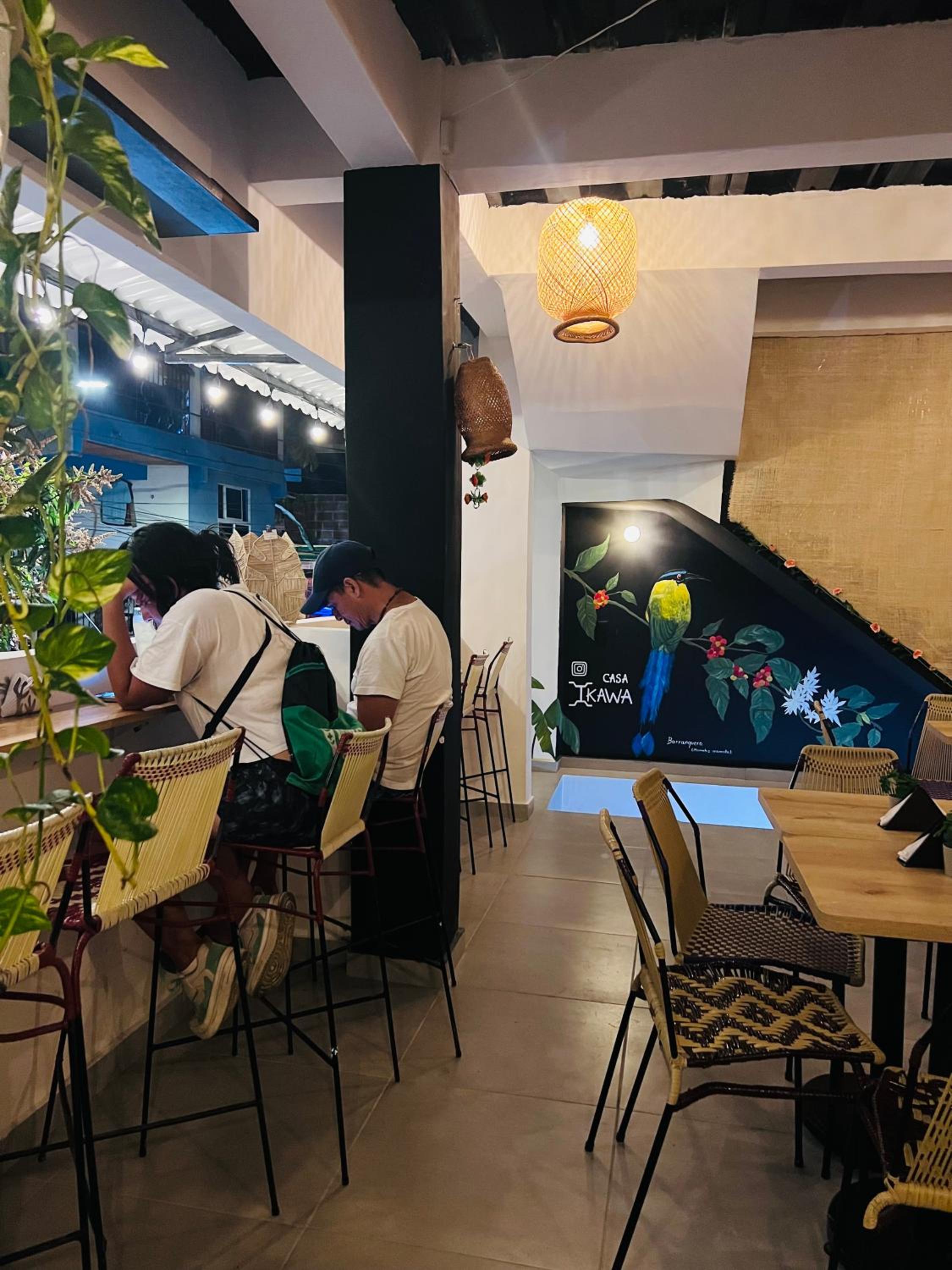 dining