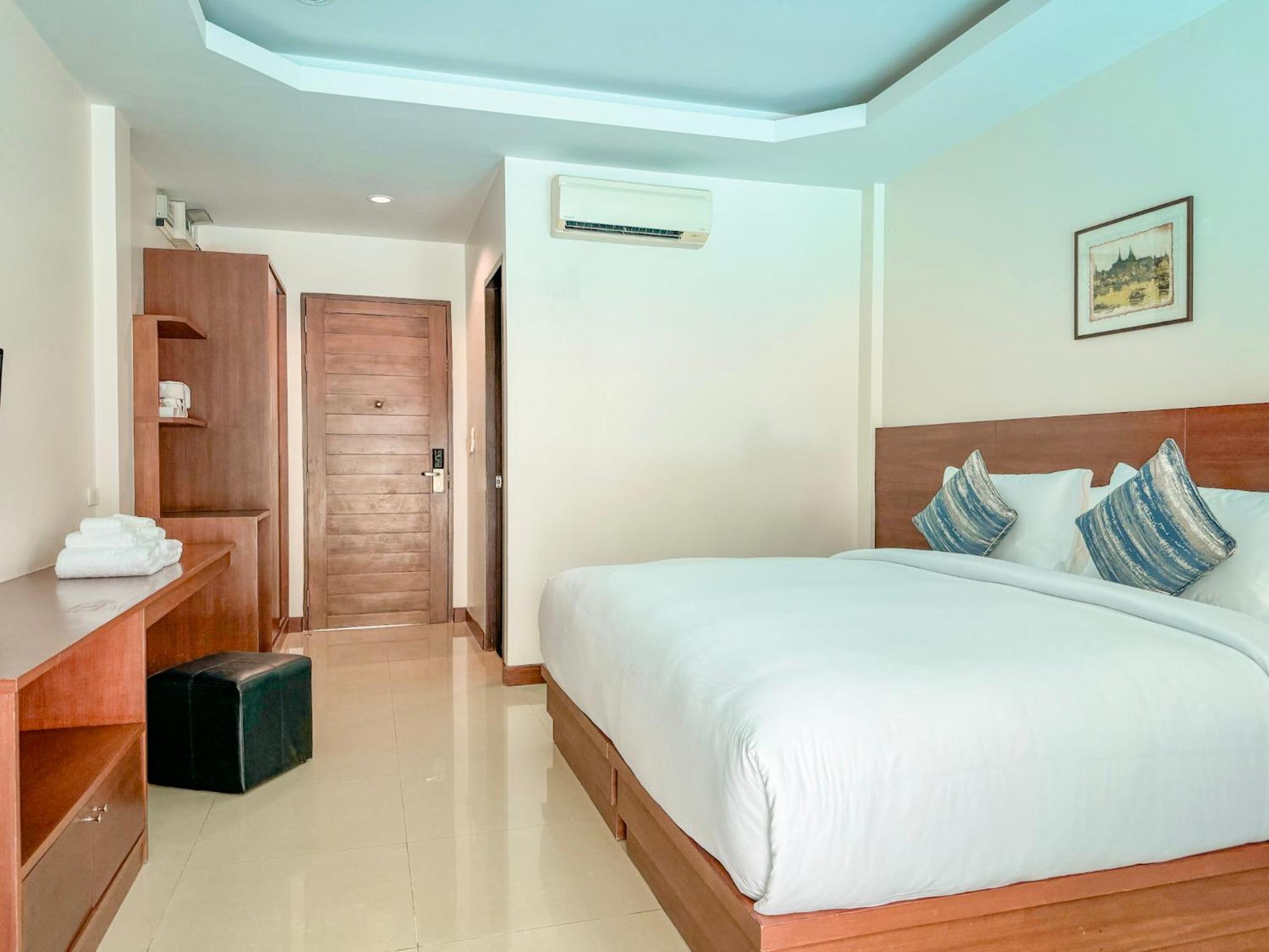 XAYA Pool Access Resort - Phuket