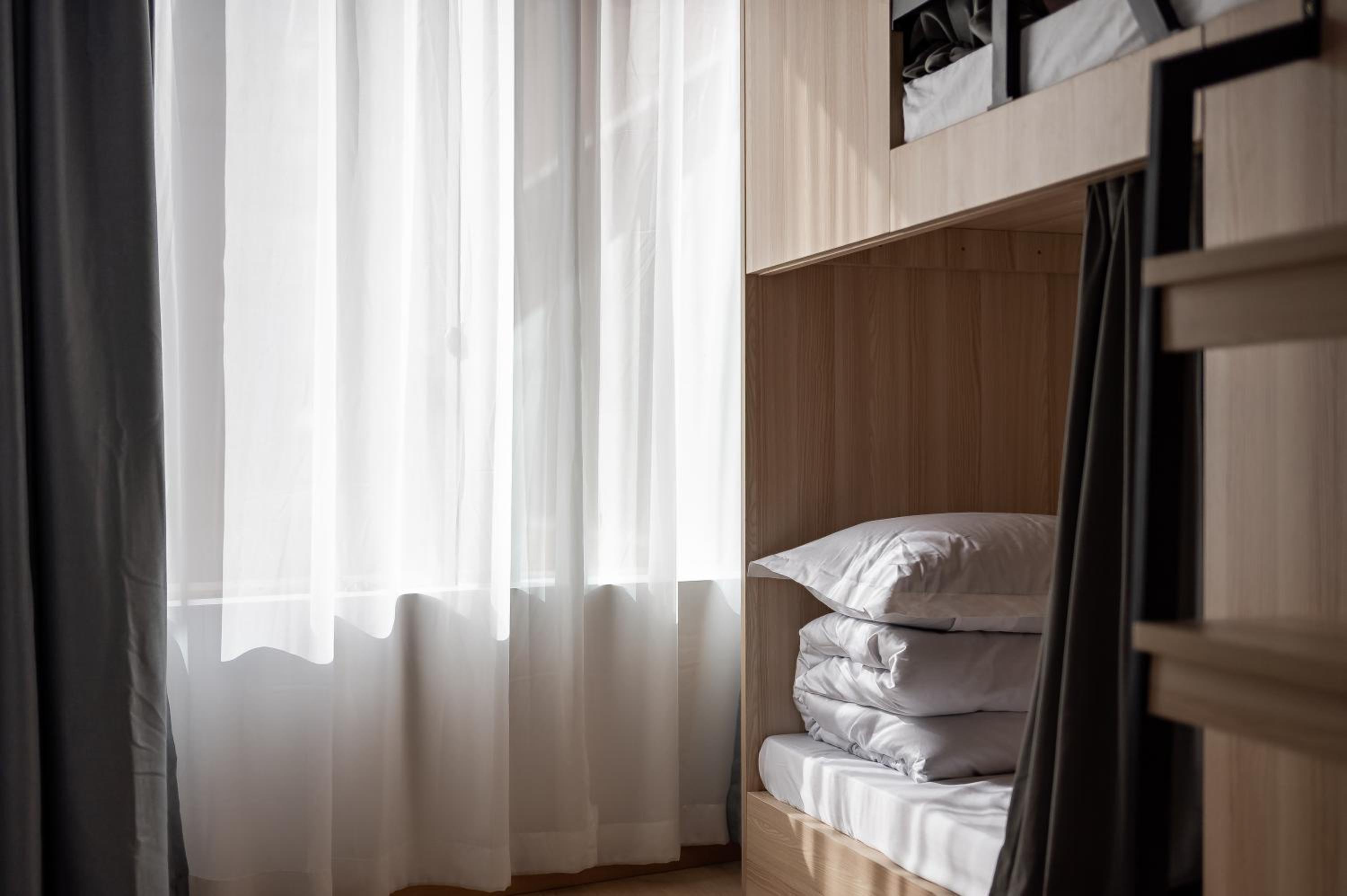 Dayin Youth Hostel - Old Town & People's Square& Rail Hub -Social Area -Bar -Café -Gym -Free Laundry Luggage Storage -24H Front Desk -English Service