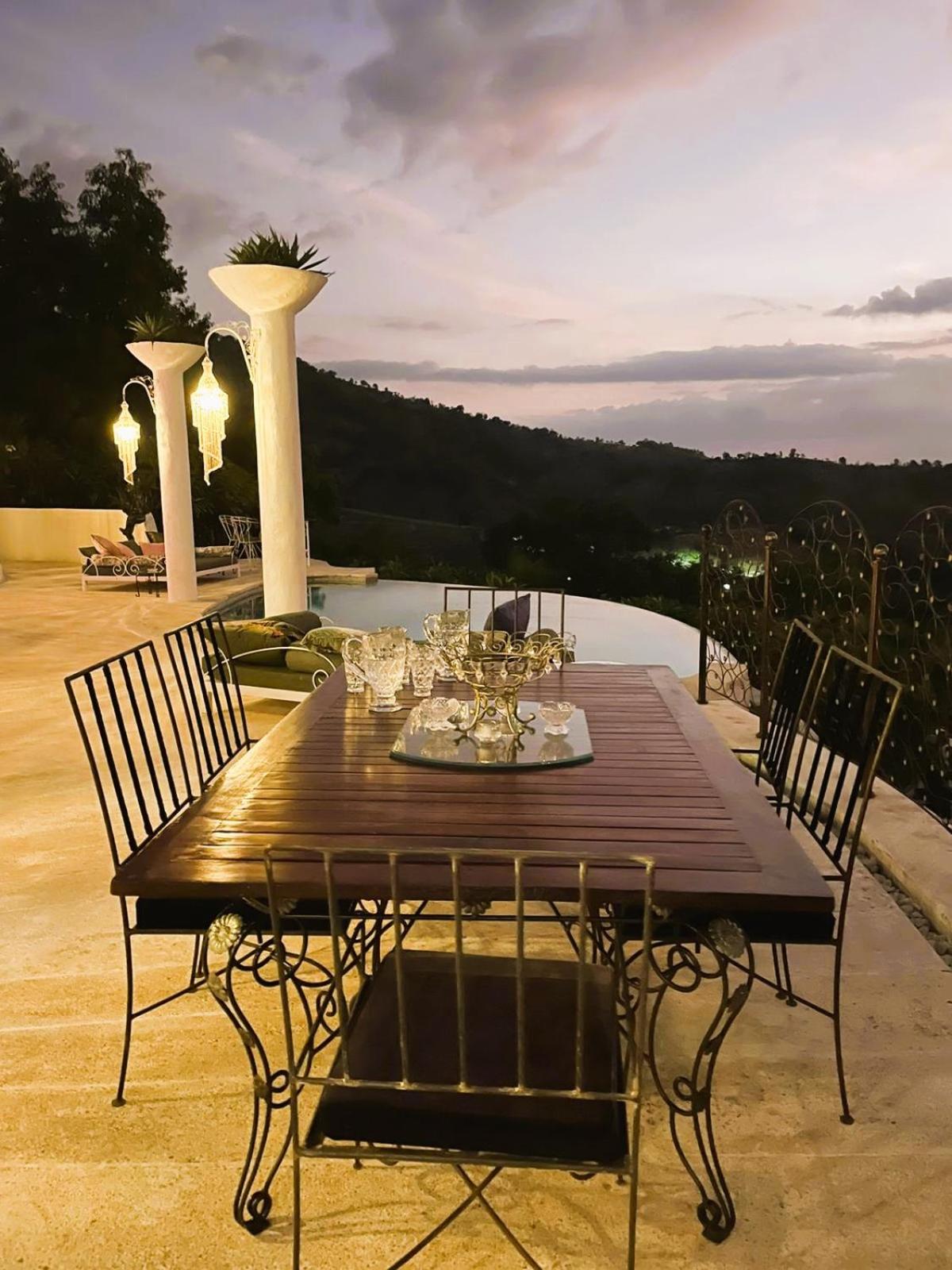 SoleMonti by VistaMonti Private Villas view 2