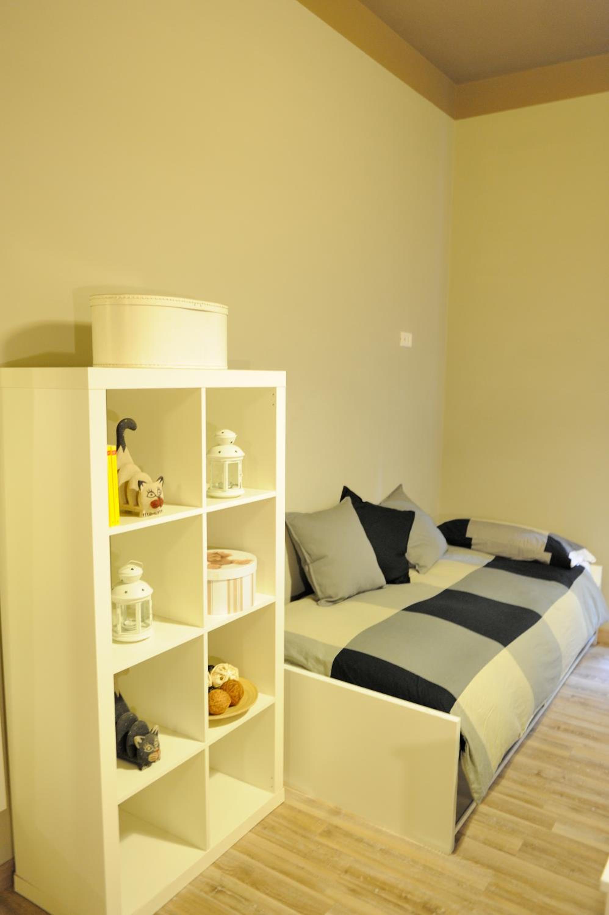 Alexia Home