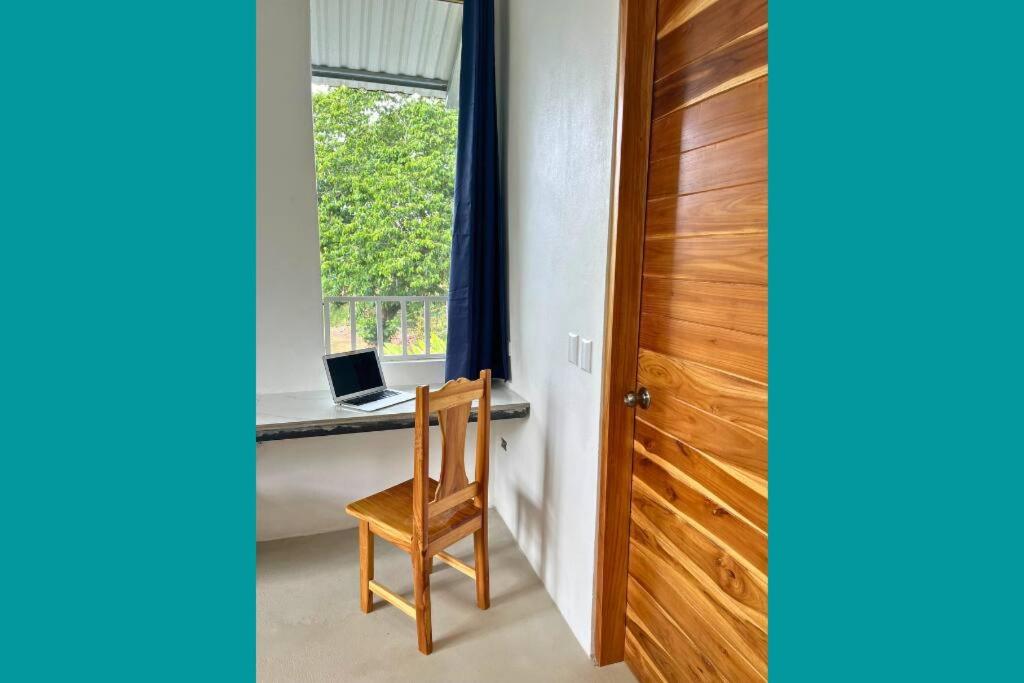 Pavones Exclusive Studio Between 2 Surf Spots 100mb