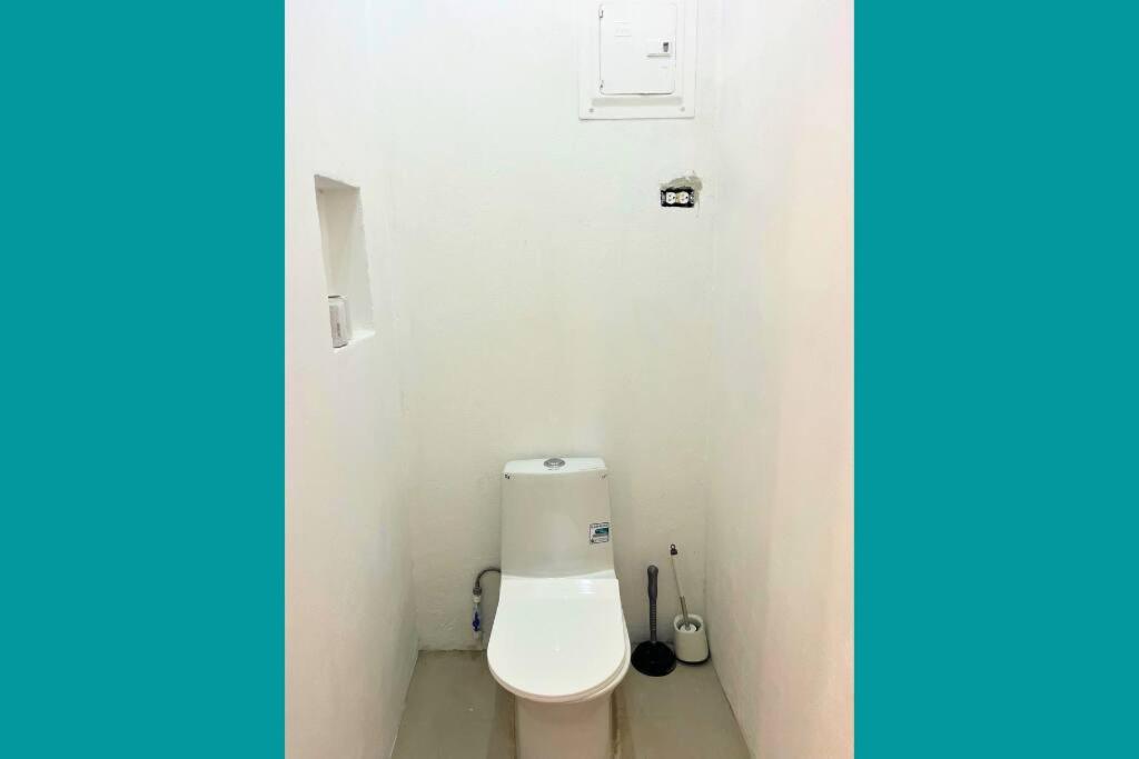 Pavones Exclusive Studio Between 2 Surf Spots 100mb