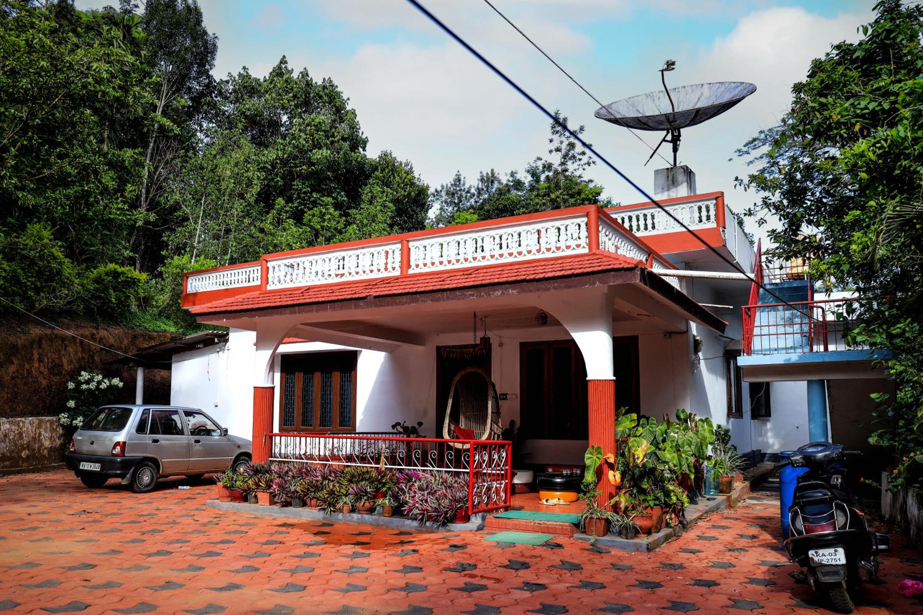 Flower bee homestay view 4