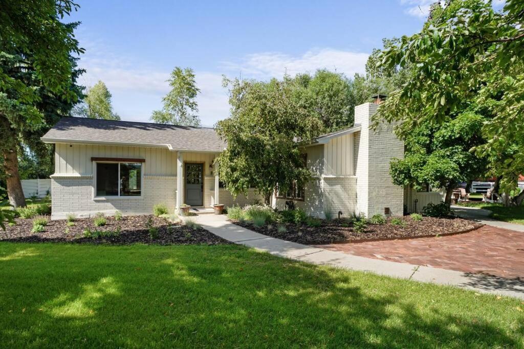 Spacious Serene Retreat Near Provo River view 3