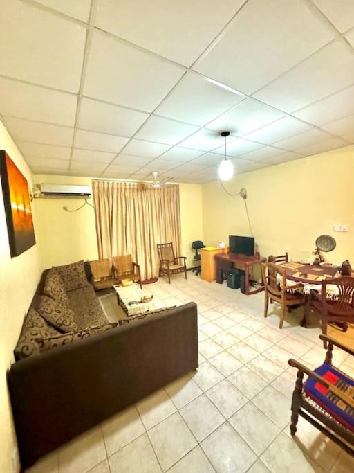 Budget Apartment Startfordhill Residencies