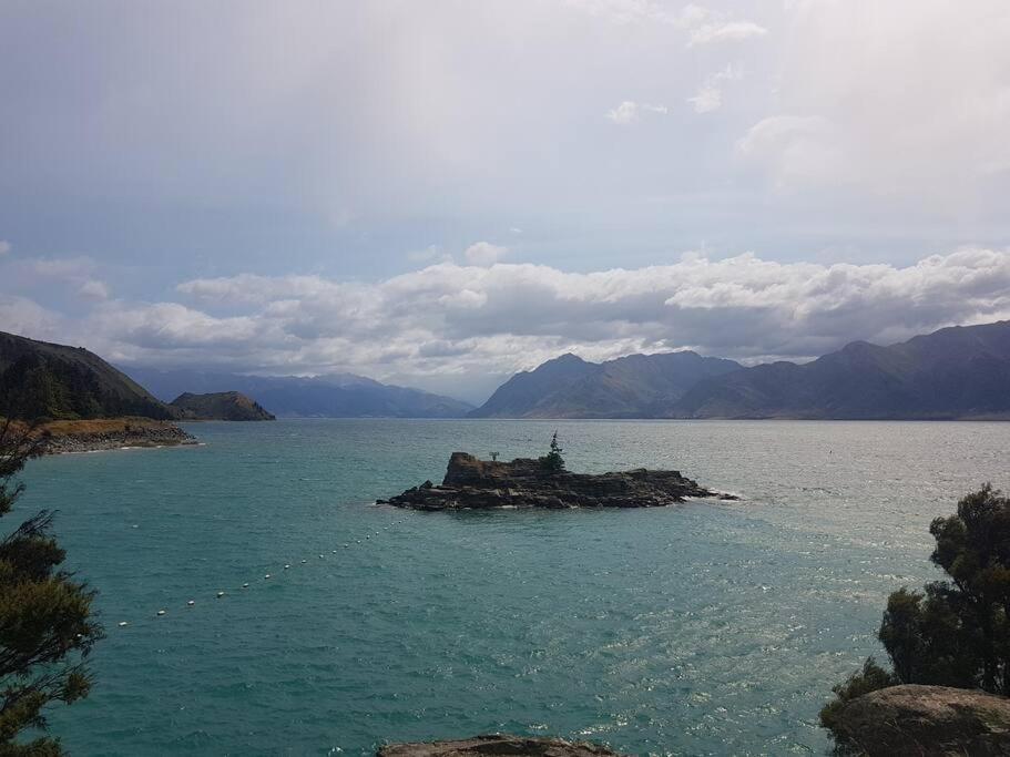 Family Holiday Home- Lake Hawea Haven view 4