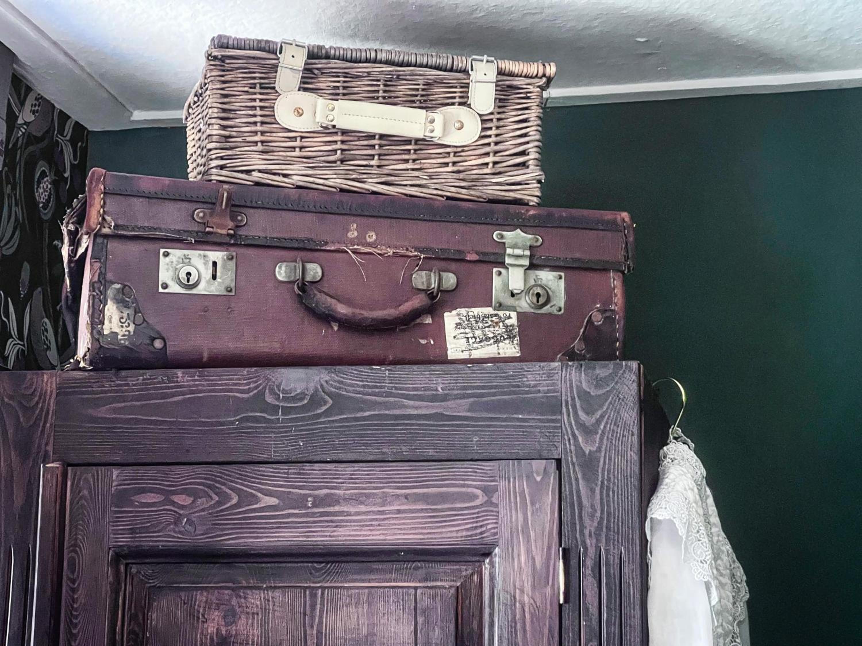 Travel Back in Time Fairy Cottage on the Cobbles an Experience Property