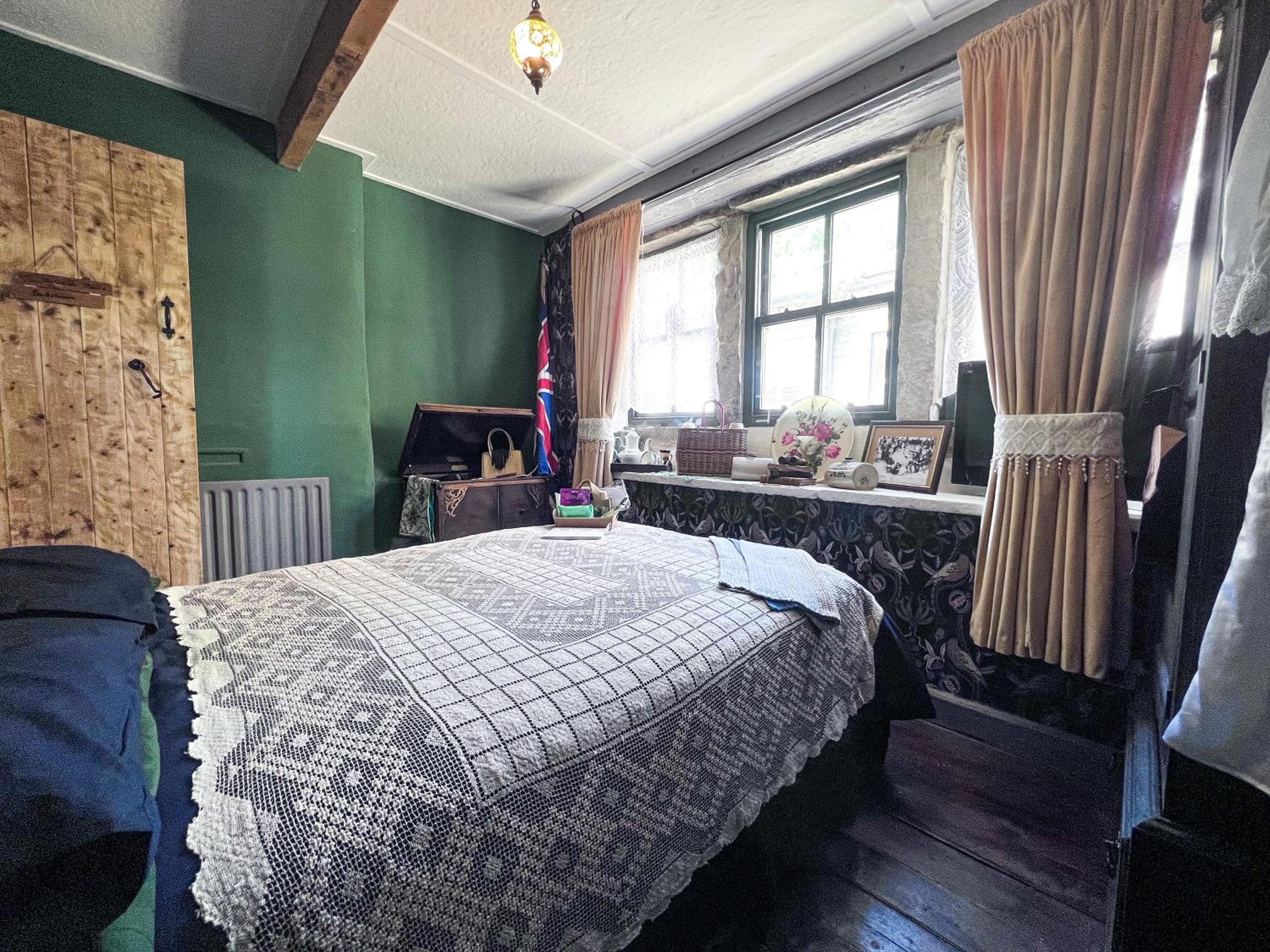 Travel Back in Time Fairy Cottage on the Cobbles an Experience Property