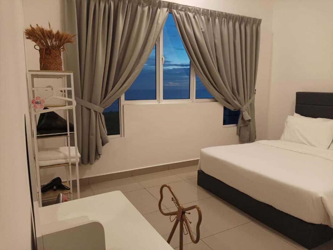 Two Bedroom Seaview Amber Cove photo 8