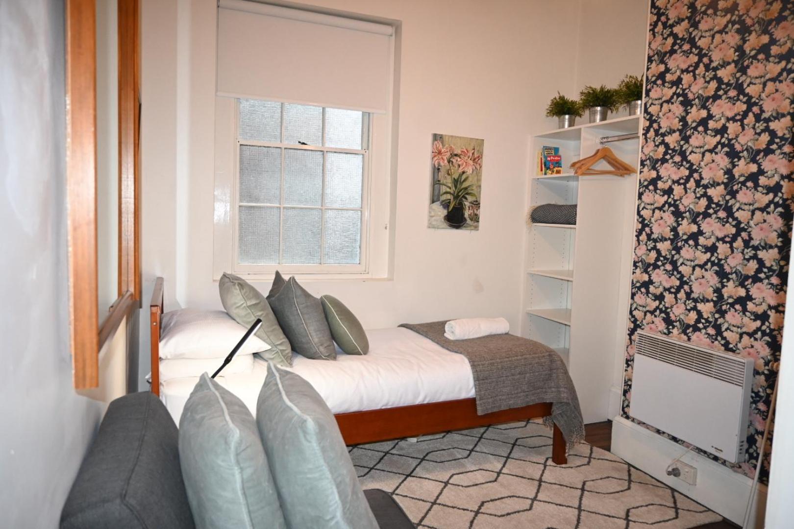 55 Davey Townhouse 1, Salamanca on your doorstep