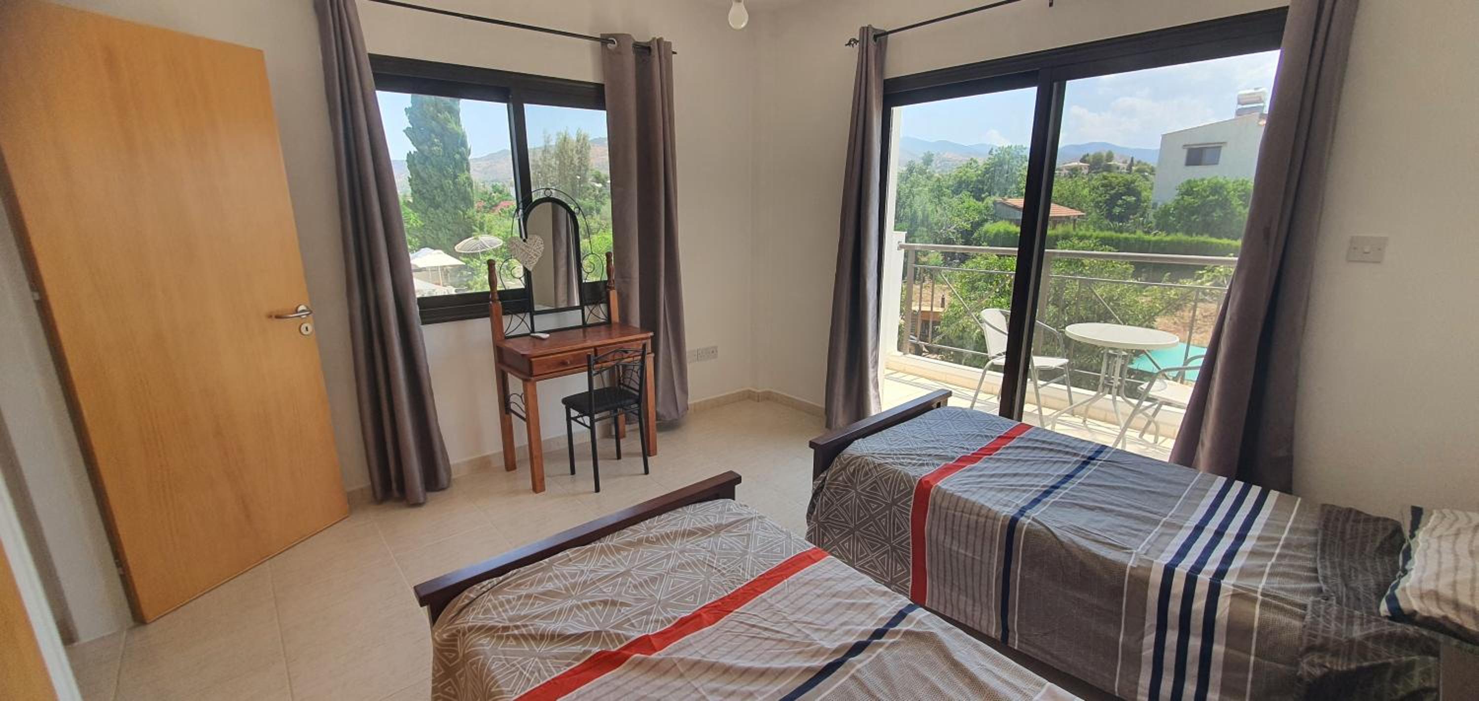 Lavin - 3Bedroom Maisonette