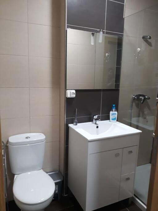 Apartamento en pleno centro de Santiago con WiFi photo 5