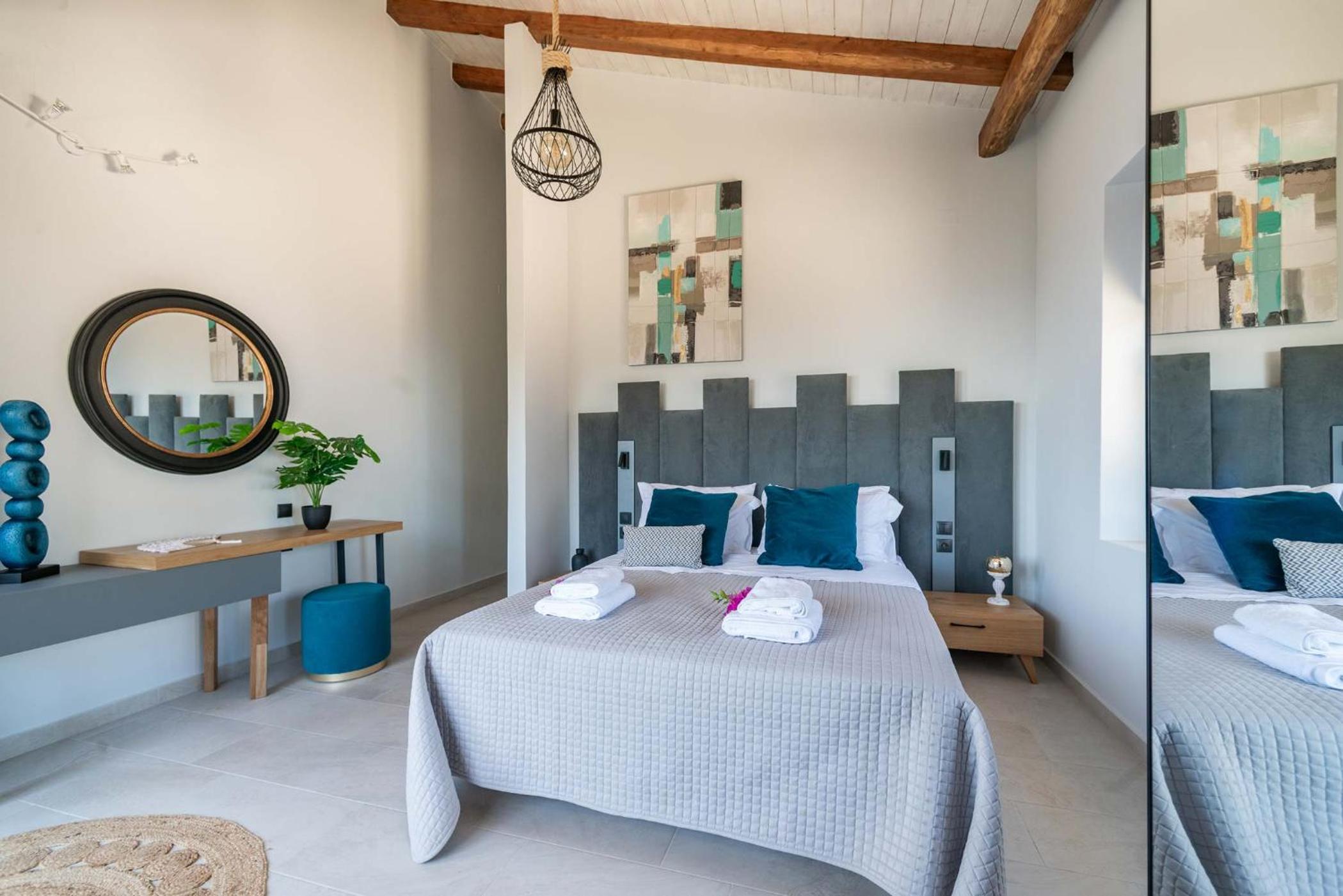 Prenari Villas by PaxosRetreats