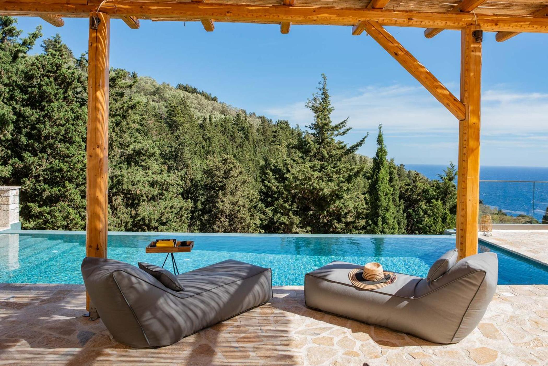 Prenari Villas by PaxosRetreats