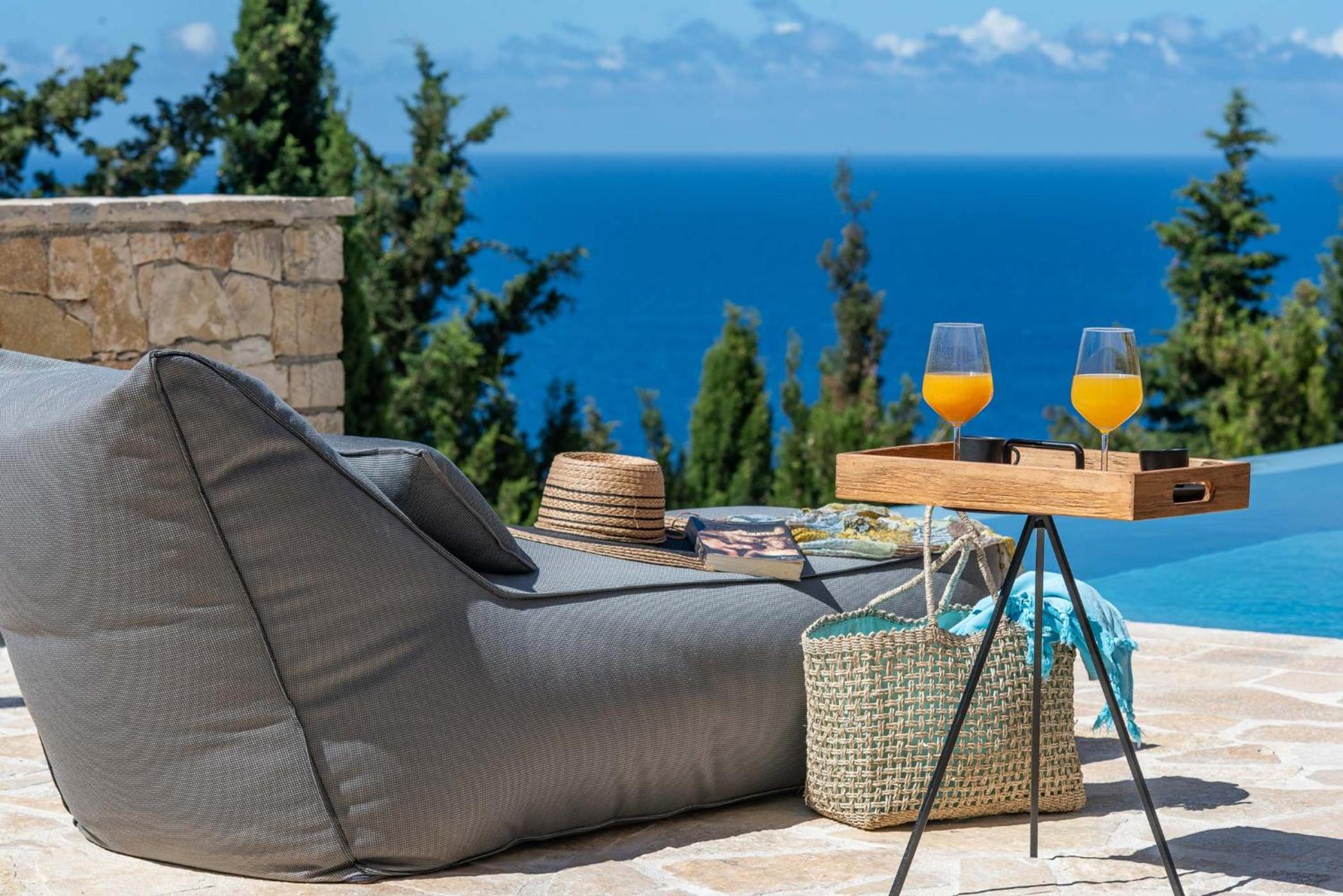 Prenari Villas by PaxosRetreats