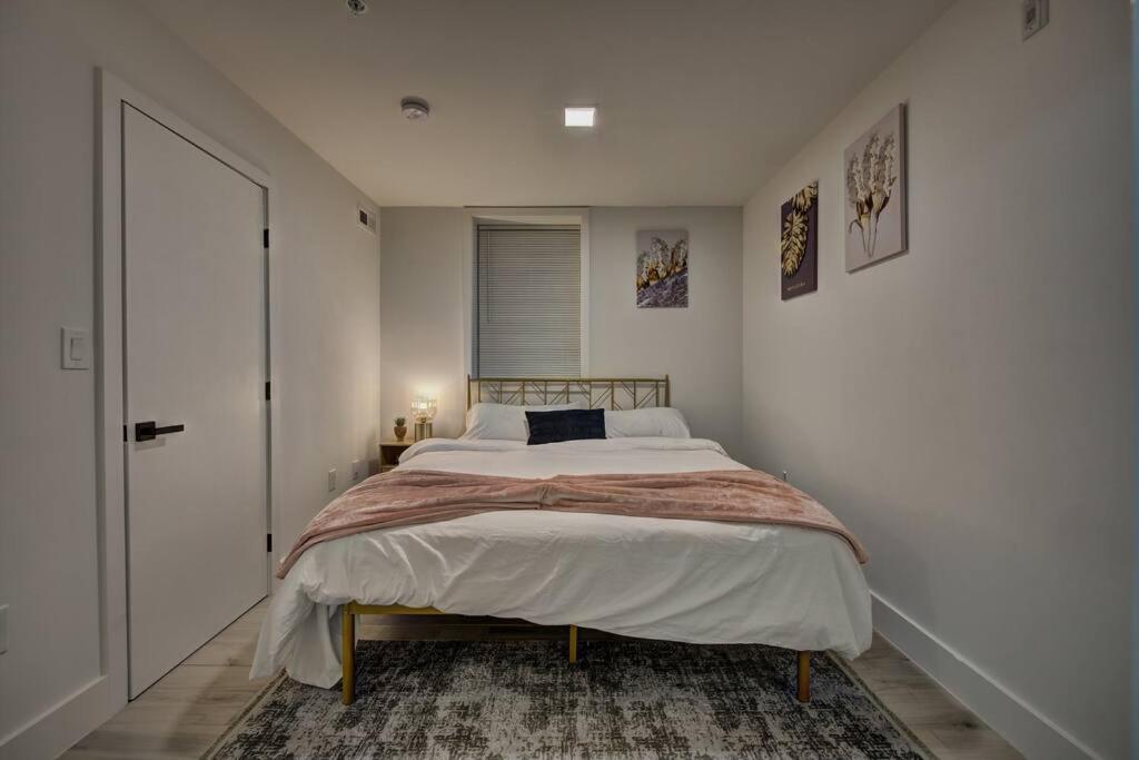 Modern, Gorgeous & Luxury Gem - 5 Stars Location view 3
