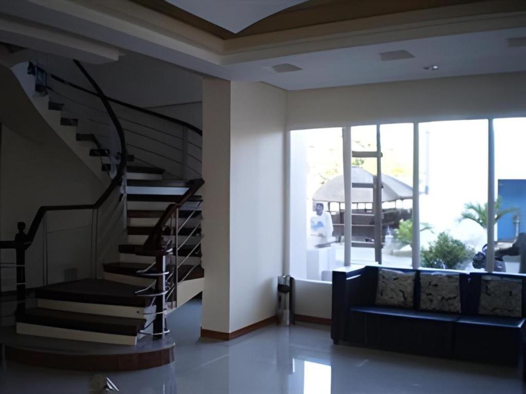 Regal Plaza Hotel