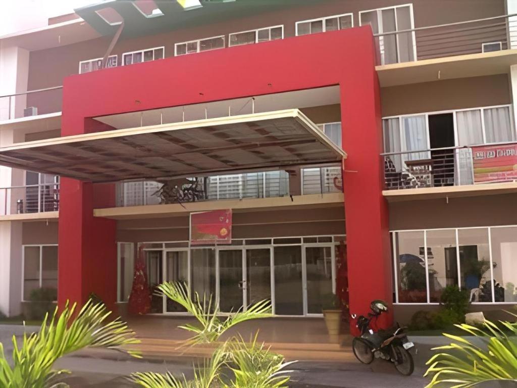 Regal Plaza Hotel