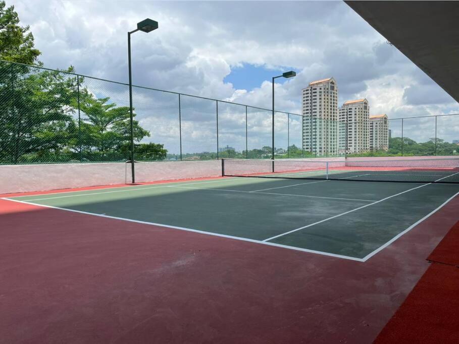 Delight Homestay Paragon Residences
