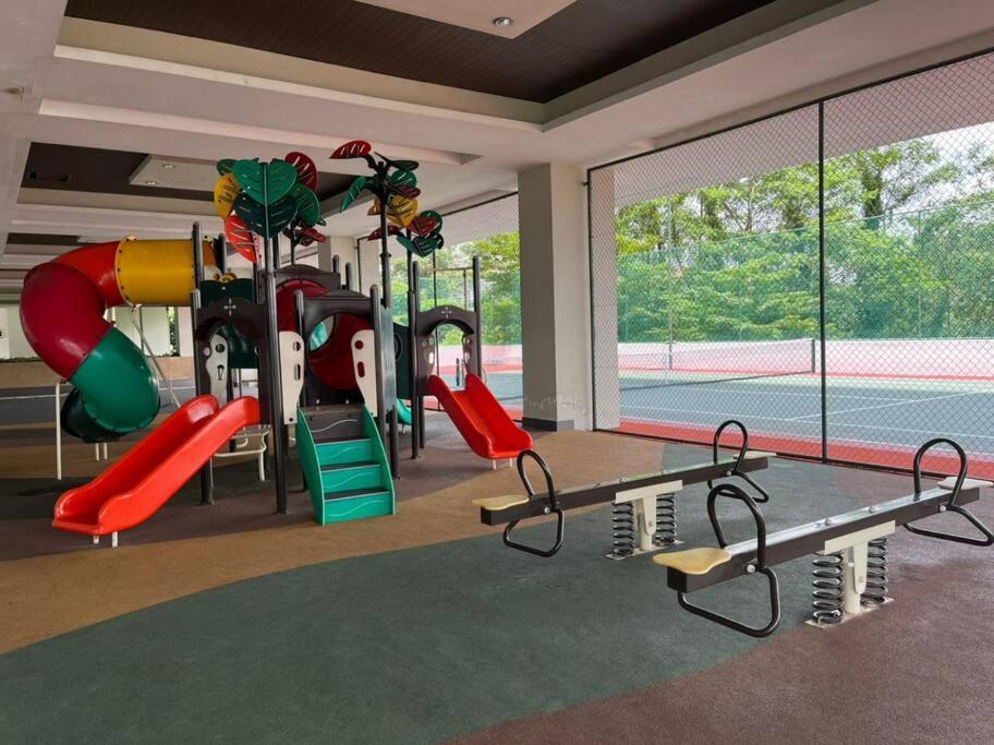 Delight Homestay Paragon Residences