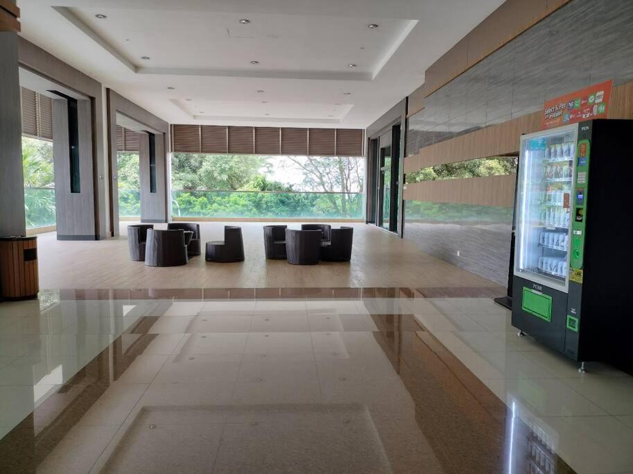 Delight Homestay Paragon Residences