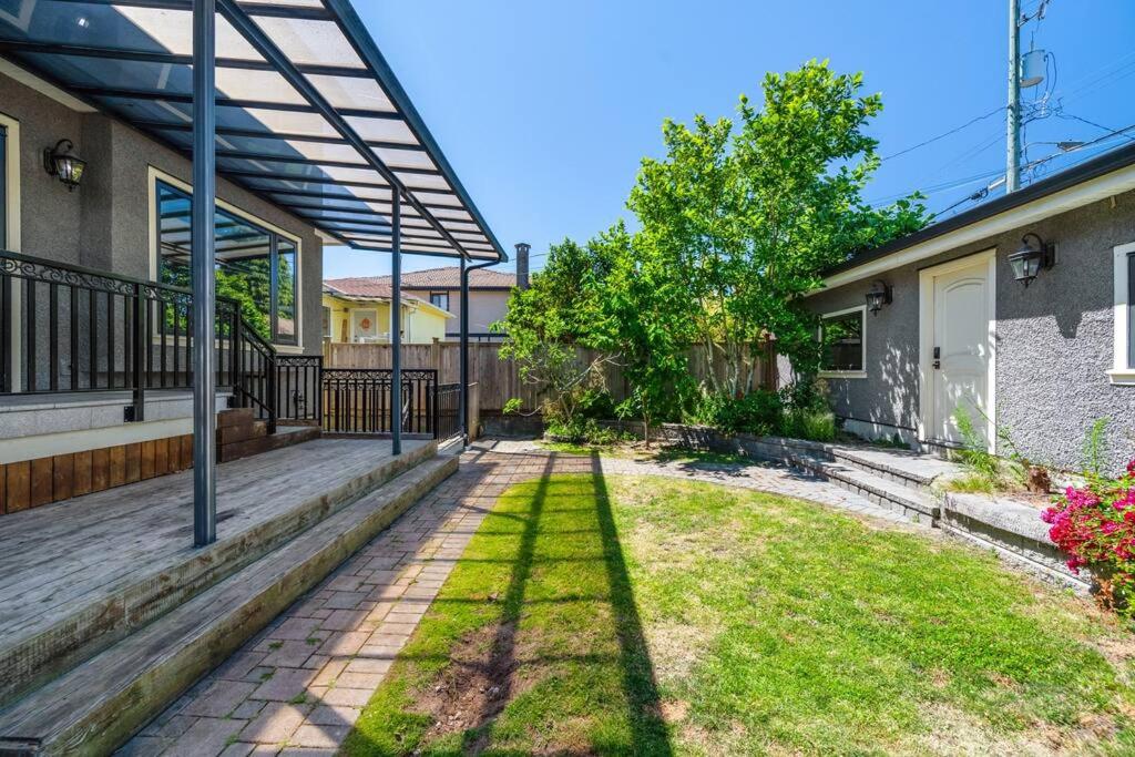 Luxury 4-Bedroom Family Home