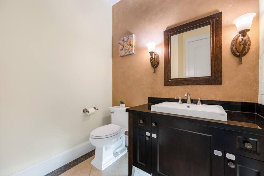 Luxury 4-Bedroom Family Home