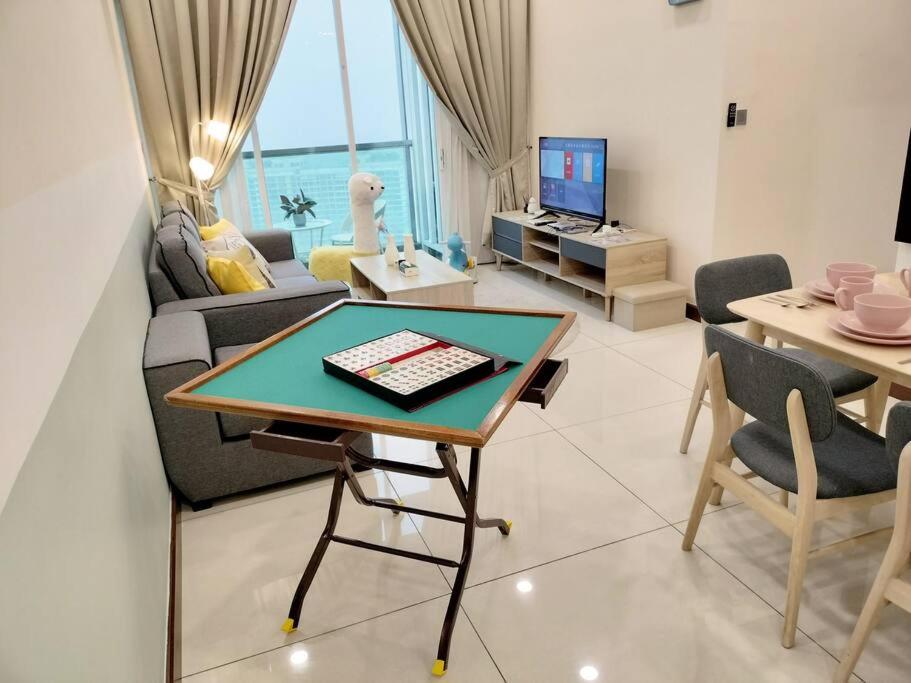 Delight Homestay Paragon Residences